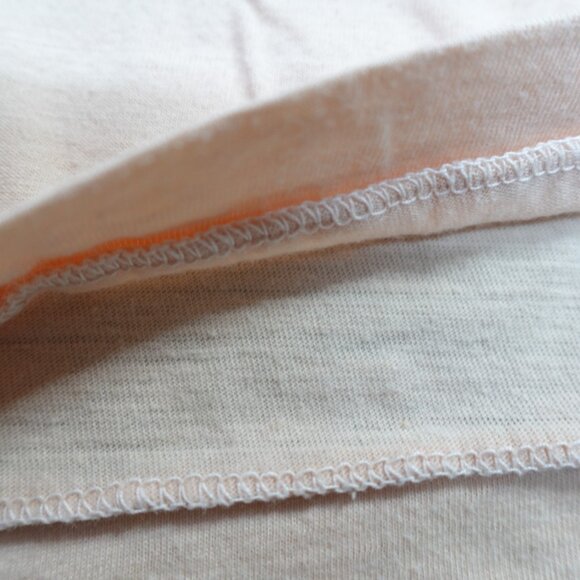 Vintage Sam's Town Hotel Shirt Small Beige Race Sportsbook Gambling Hall Vegas - Picture 8 of 8